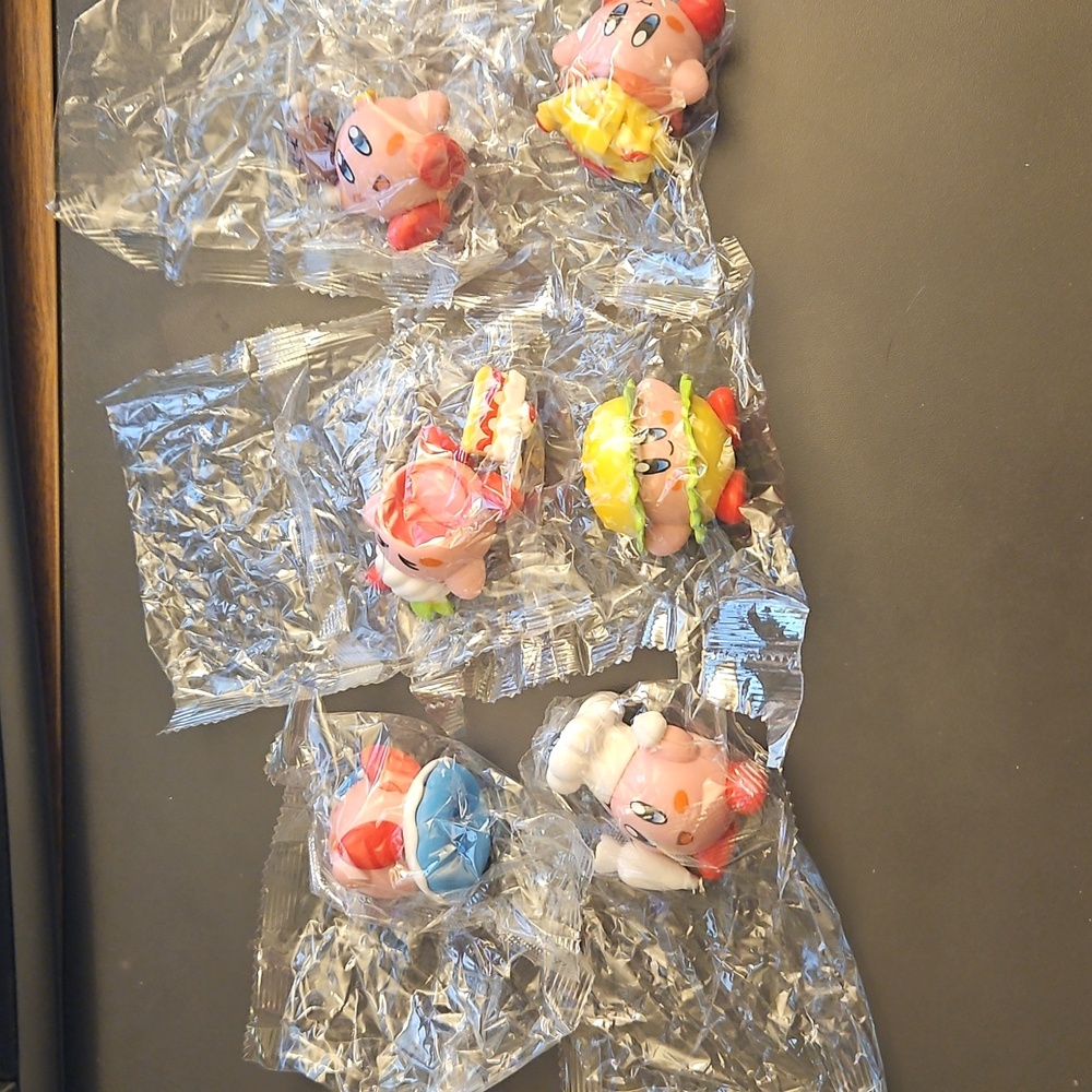 5pc Kirby Action Figure Bundle - Picture 5 of 5